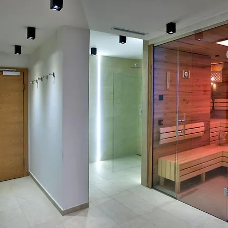 Lägenhetshotell Mountain Obertauern