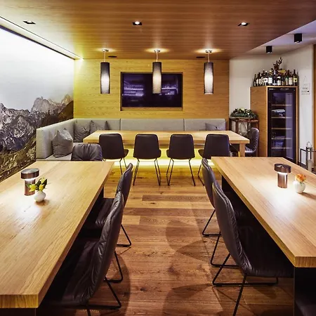 Lägenhetshotell Mountain Obertauern