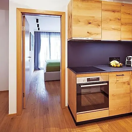 Aparthotel Mountain 4*