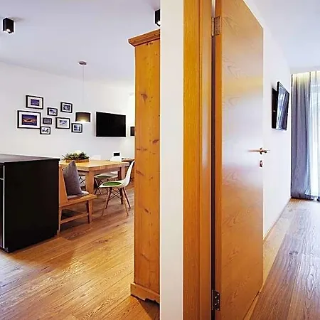 Aparthotel Mountain 4*