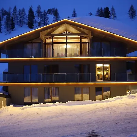 Mountain Lägenhetshotell Obertauern