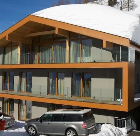 Lägenhetshotell Mountain Obertauern